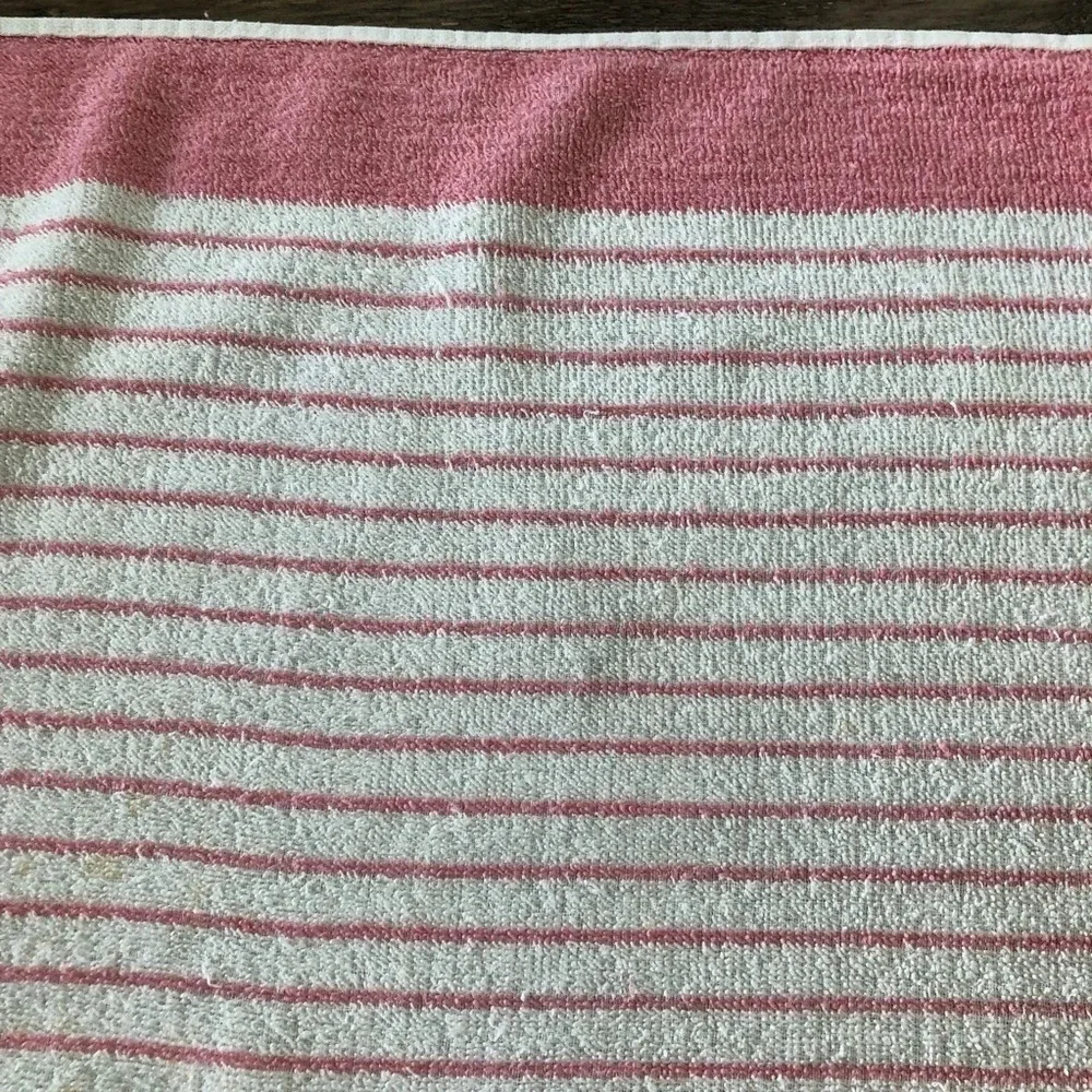 MCM Vintage Cannon 100% Cotton Striped Pink Fringe‎ Granny Bath Towel 21” X 35”